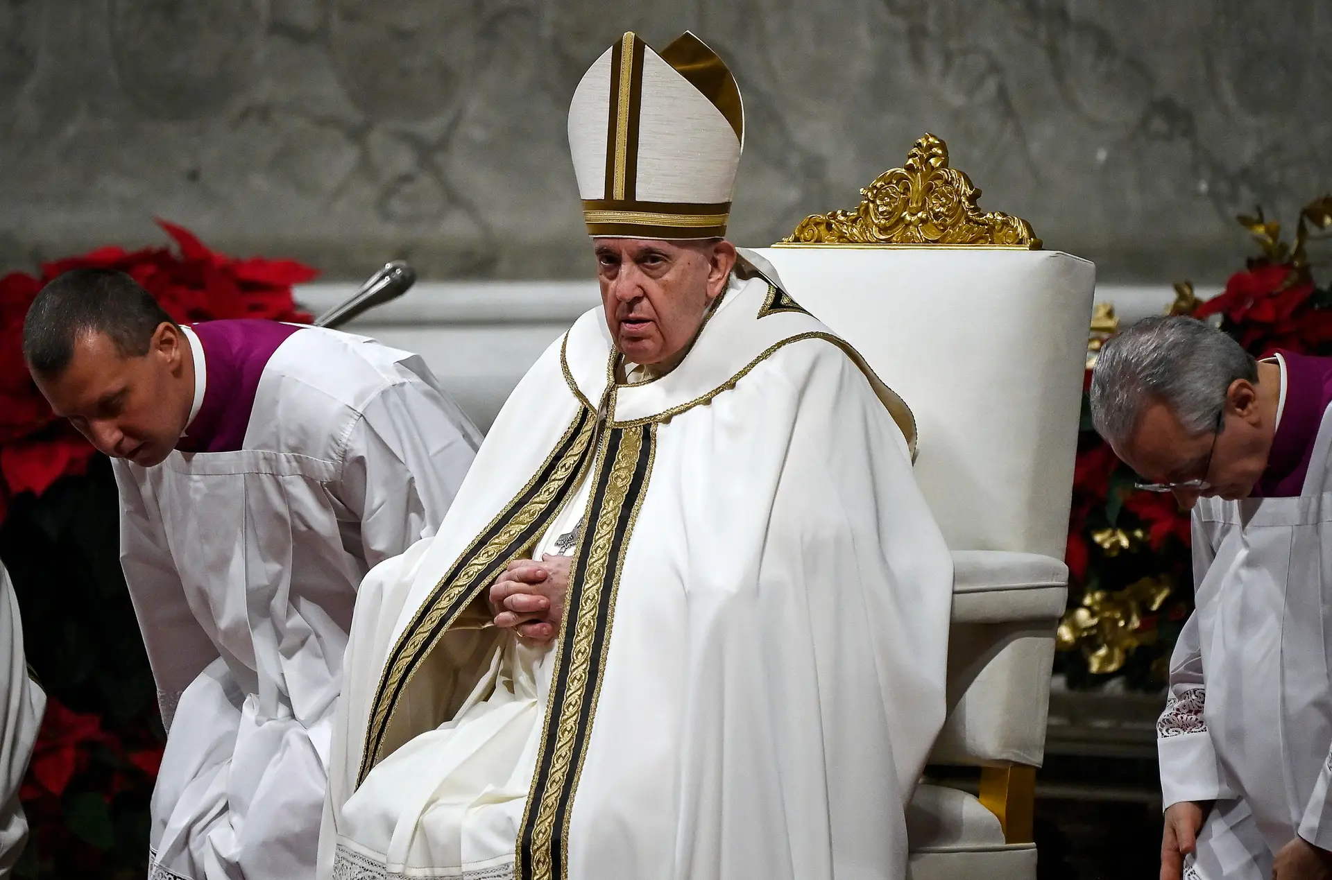 Papa Francisco deixa alerta na mensagem de Natal - SIC Notícias