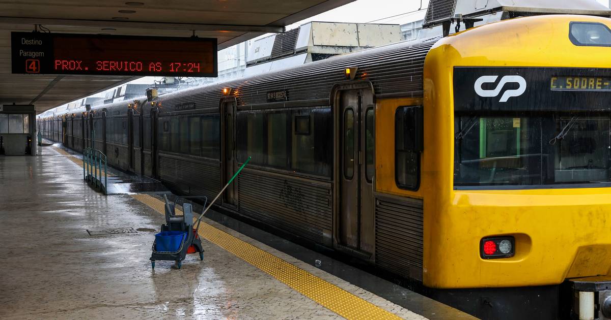 CP lamenta impacto da greve que está a complicar a vida a milhares de passageiros
