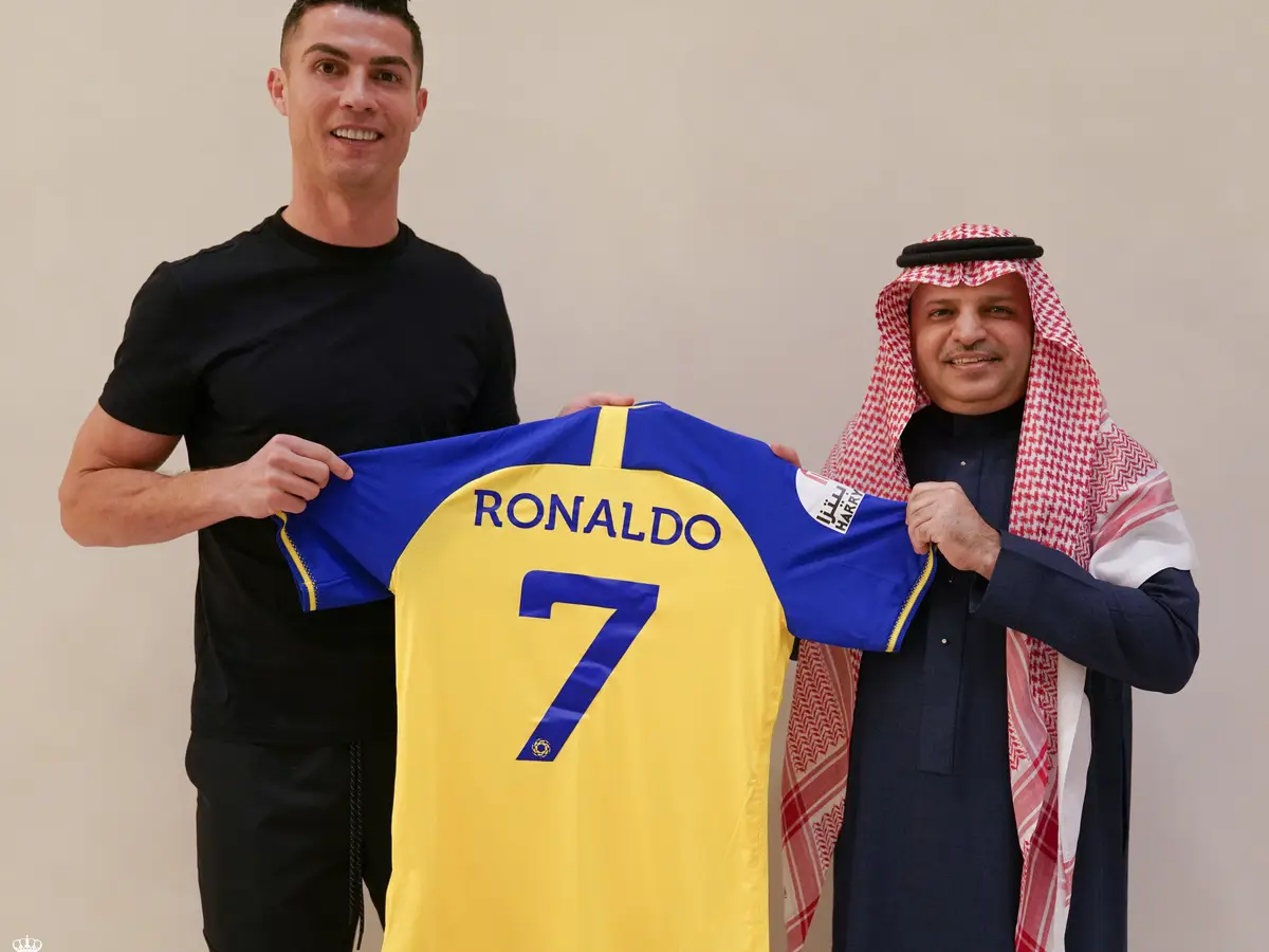 FOTOS: Al Nassr assinala os 40 golos de Ronaldo em 2023 - TVI Notícias