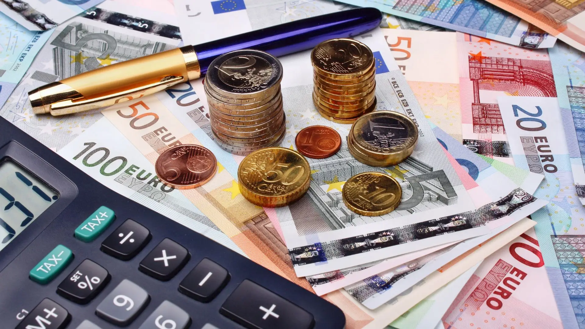 Fisco não cobra valores de IRS abaixo dos 25 euros nem reembolsa menos de 10 euros