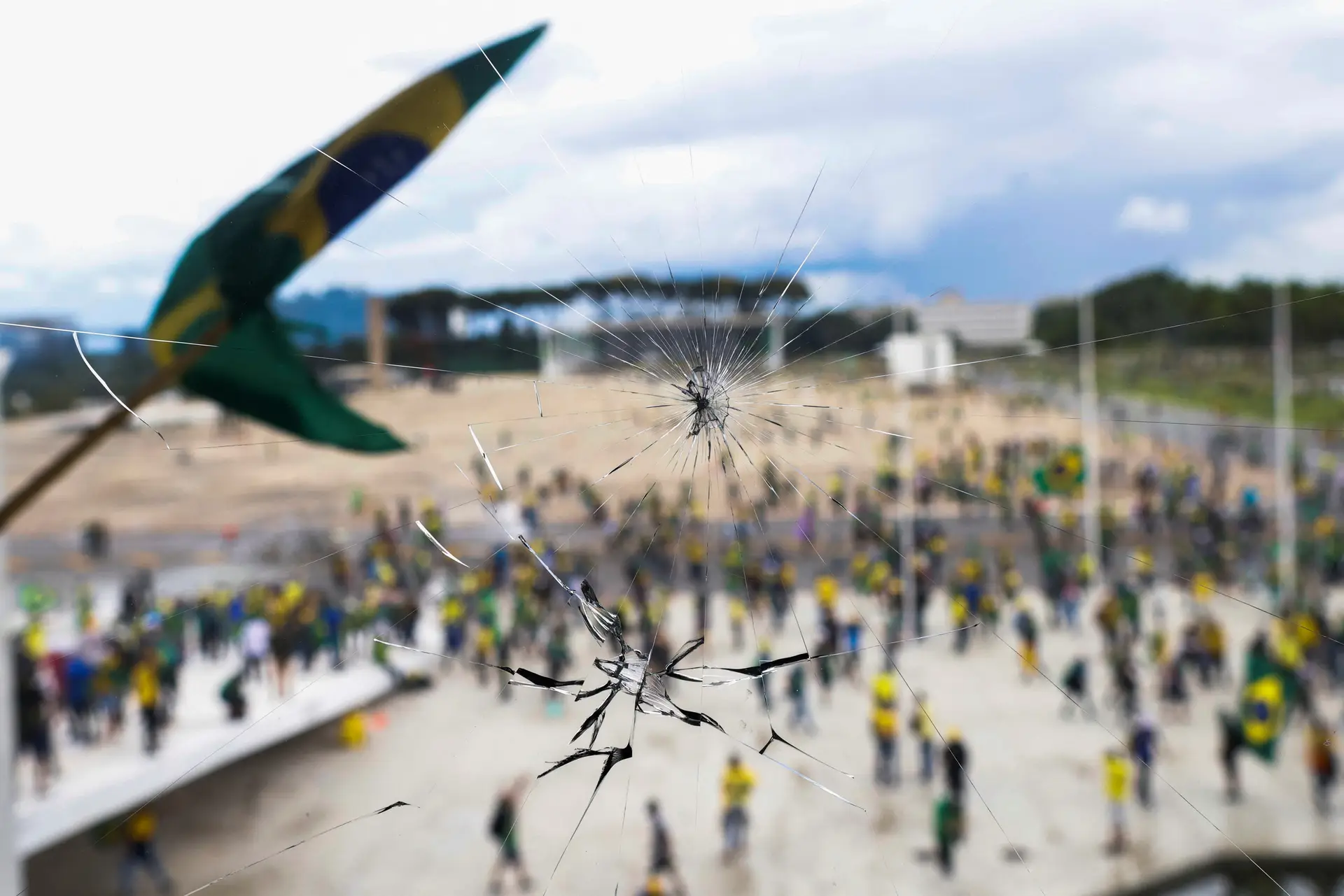 Invasão em Brasília: Guterres condena ataques e pede respeito pelas instituições