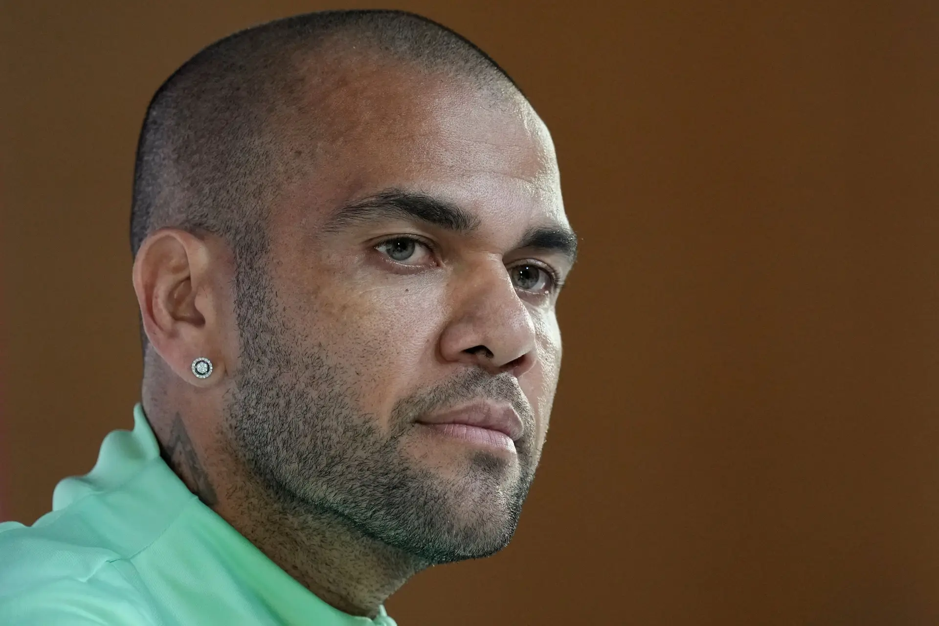 Futebolista Dani Alves na alçada da justiça espanhola após acusação de agressão sexual