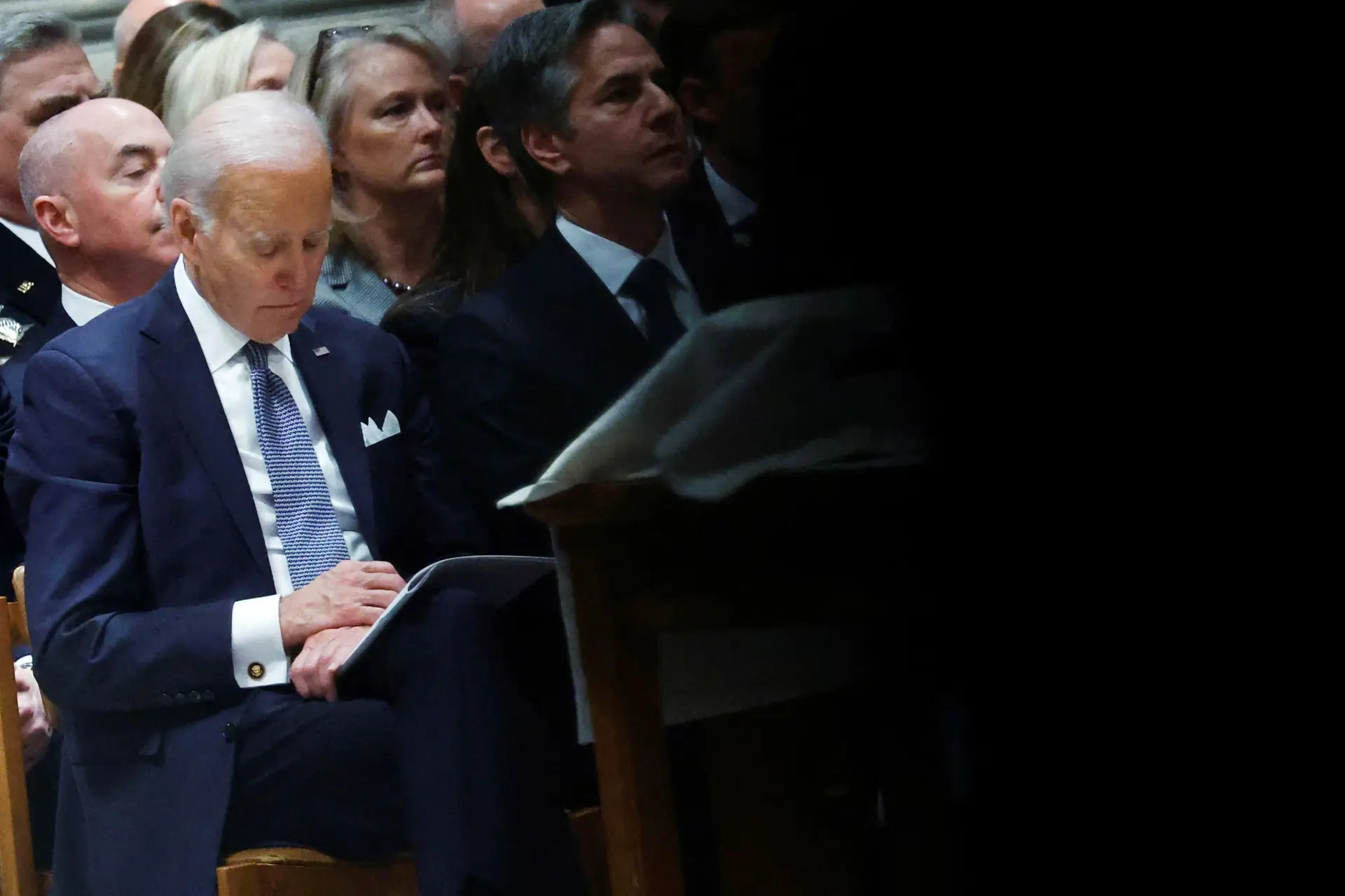 Procurador especial investigará documentos confidenciais encontrados na casa de Biden