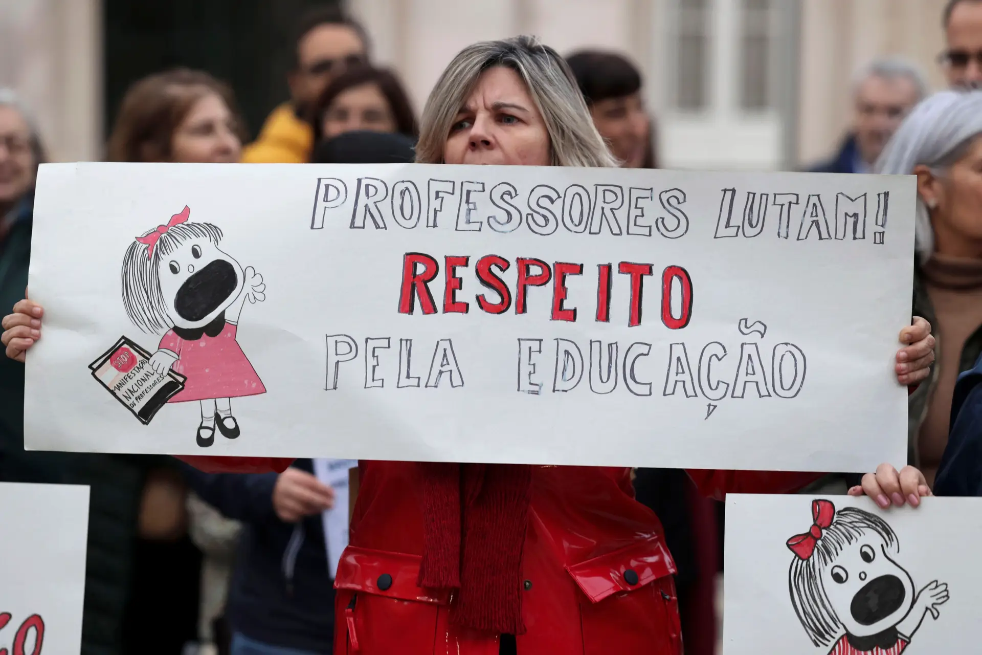 Associações de Pais exigem ao ministro que negocie com os professores