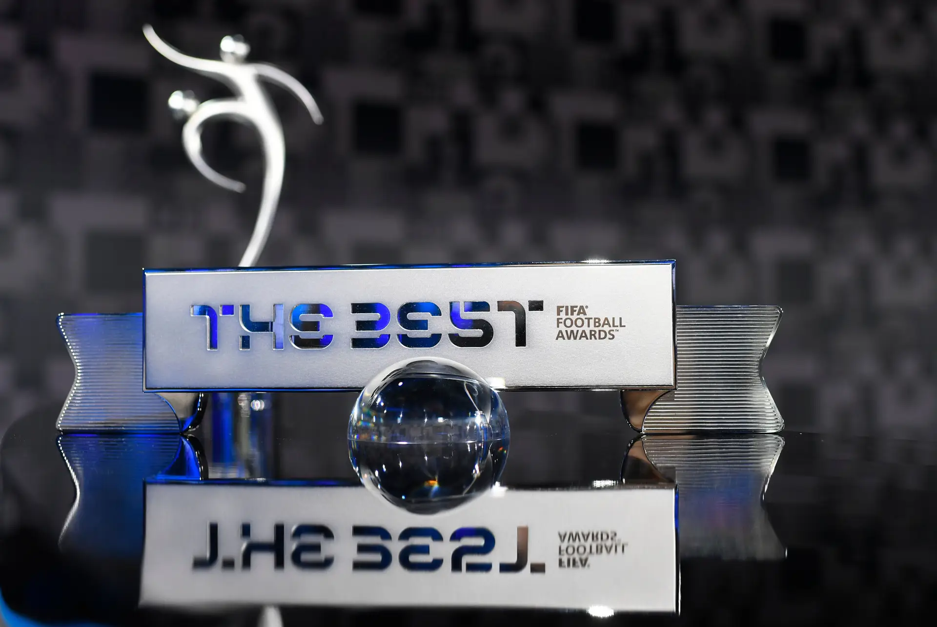 Revelados os três finalistas ao prémio The Best para melhor jogador do mundo
