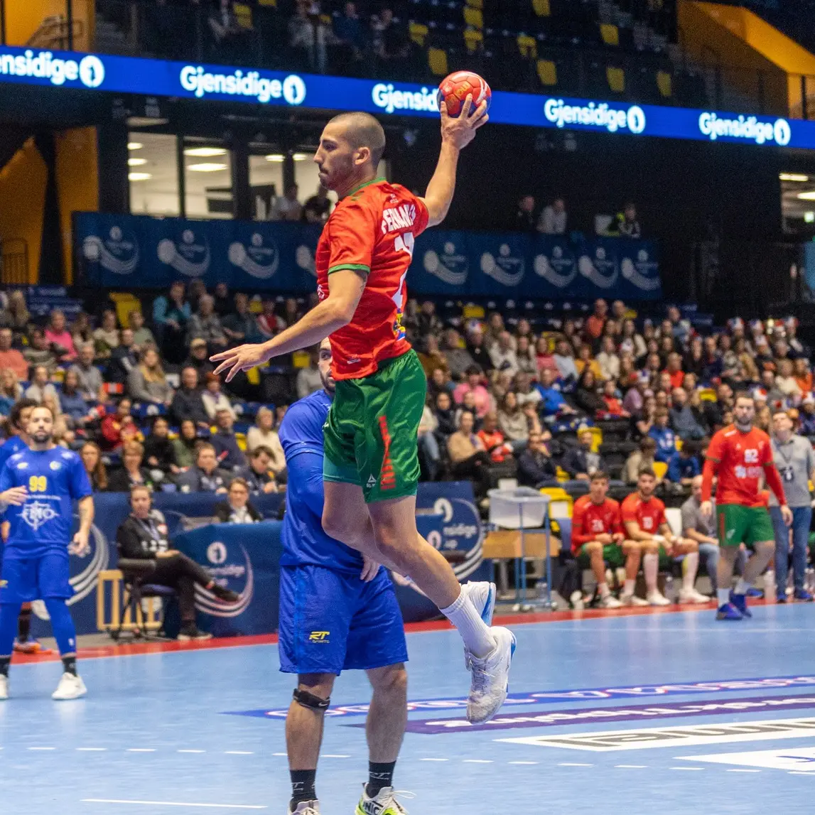 Seleções de Andebol sub-19 da Hungria e Portugal realizam jogos de  preparação em Celorico de Basto - Câmara Municipal de Celorico de Basto