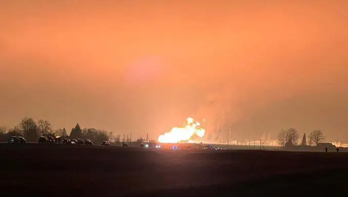 Explosão em gasoduto na Lituânia, autoridades preparam-se para evacuar aldeia