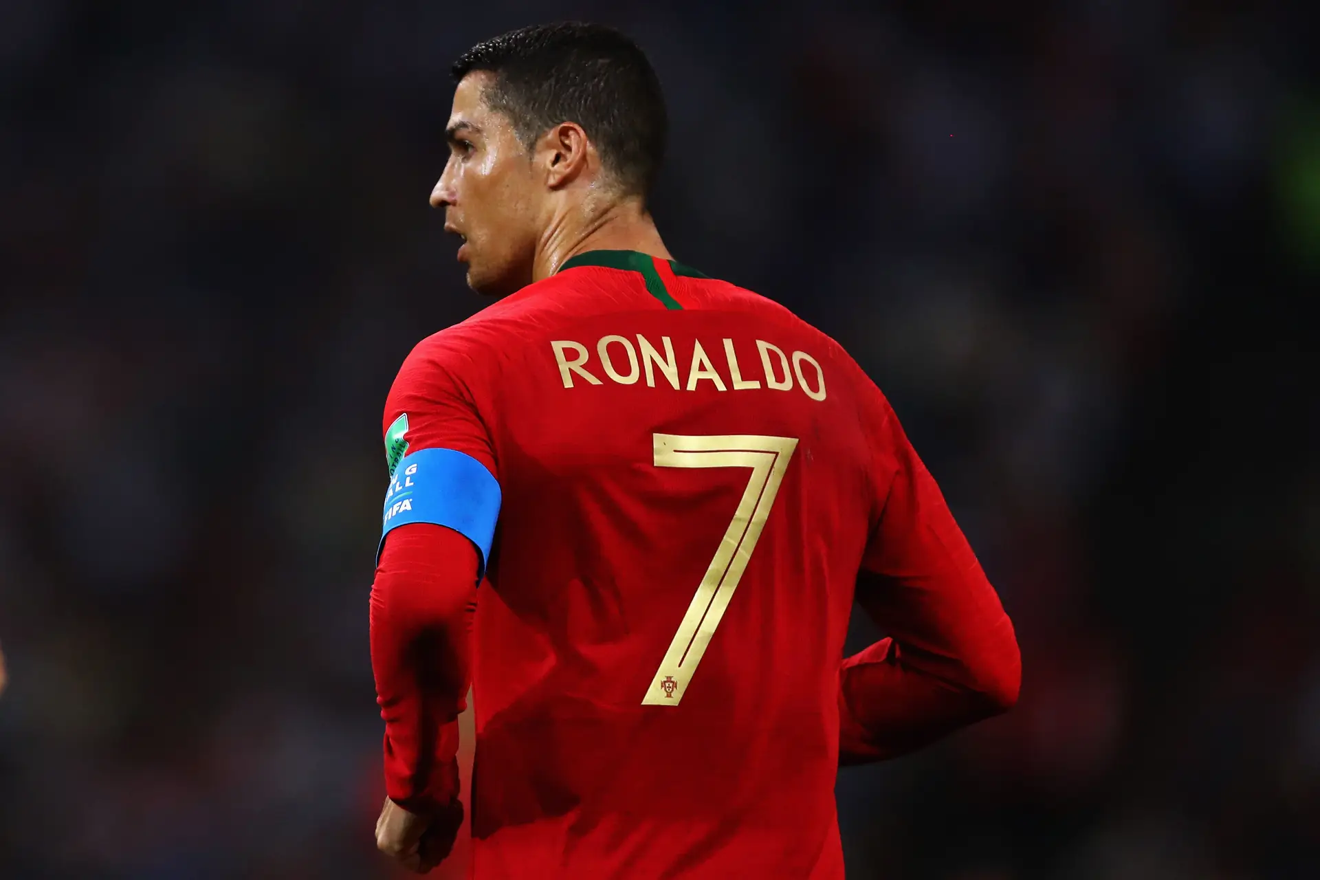 Cristiano Ronaldo Chegou A Portugal E Seguiu Viagem No Jato Privado 