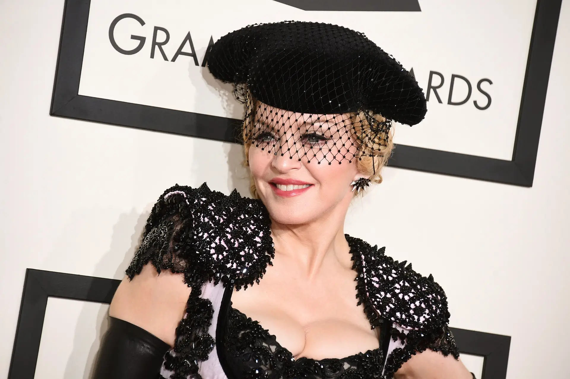 Quadro desaparecido durante I Guerra Mundial poderá estar na casa de Madonna?