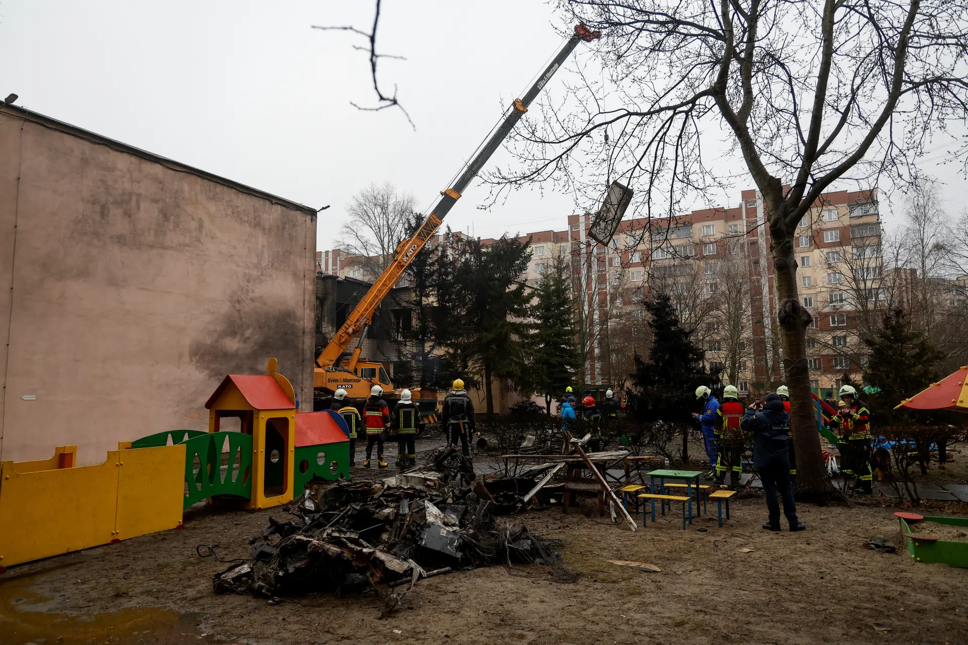 Incidente fez pelo menos 18 mortos, incluindo três crianças e o ministro ucraniano do Interior