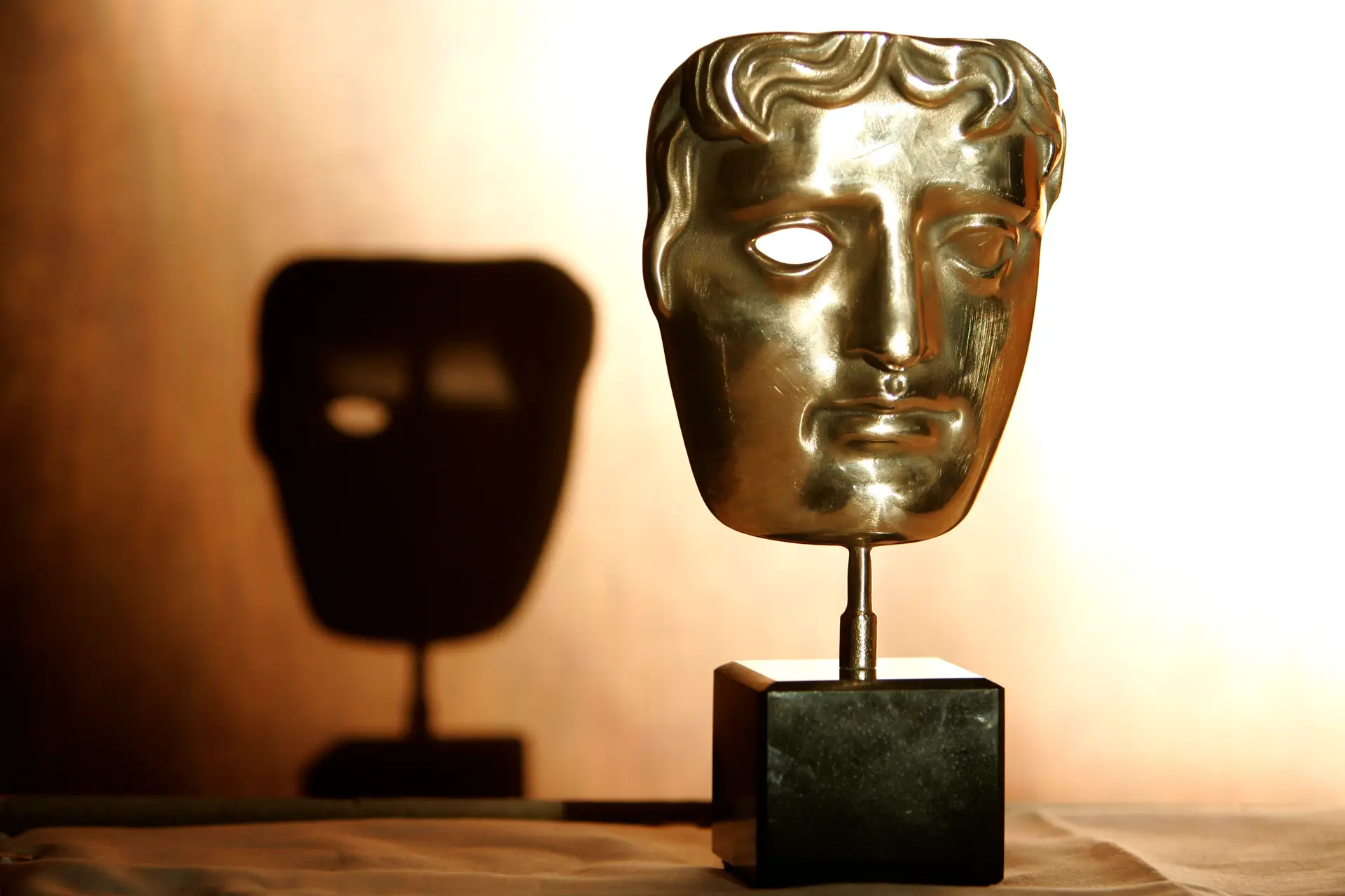 Prémios BAFTA: “A Oeste Nada de Novo” lidera com 14 nomeações; “Os  Espíritos de Inisherin” é outro dos favoritos da Academia Britânica -  Expresso
