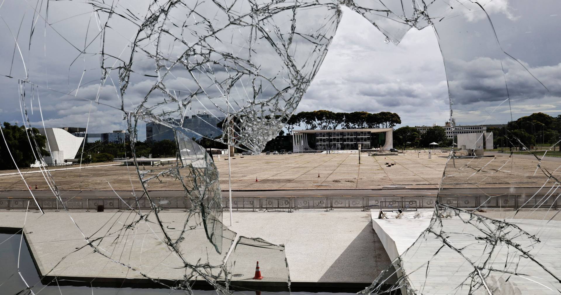 Invasão Em Brasília Sic Notícias