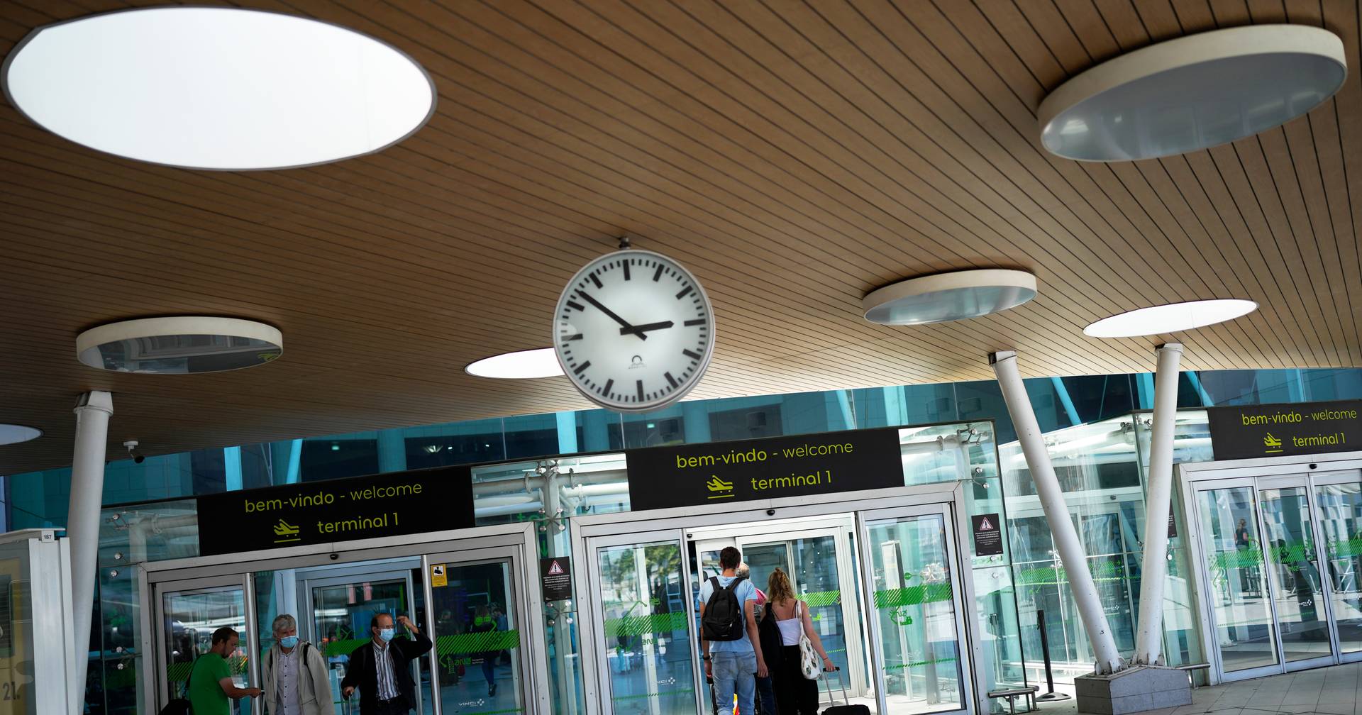 Die Zahl der Passagiere an portugiesischen Flughäfen hat im Januar die Werte vor der Pandemie überschritten