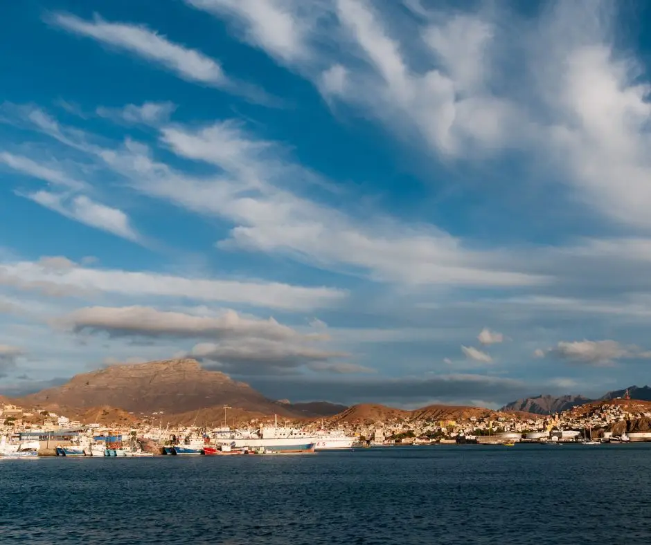 Cimeira dos Oceanos: Cabo Verde pede apoio "urgente" contra as mudanças climáticas que afetam particularmente as ilhas