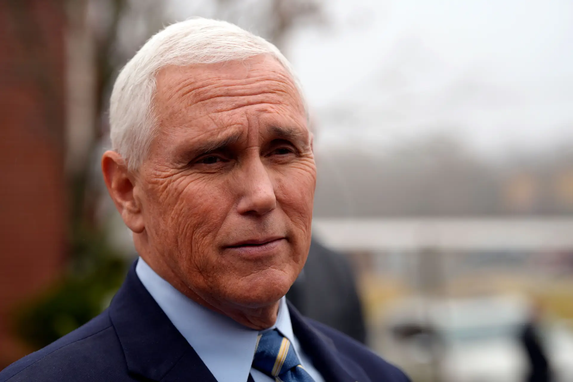 Documentos confidenciais encontrados na casa de Mike Pence