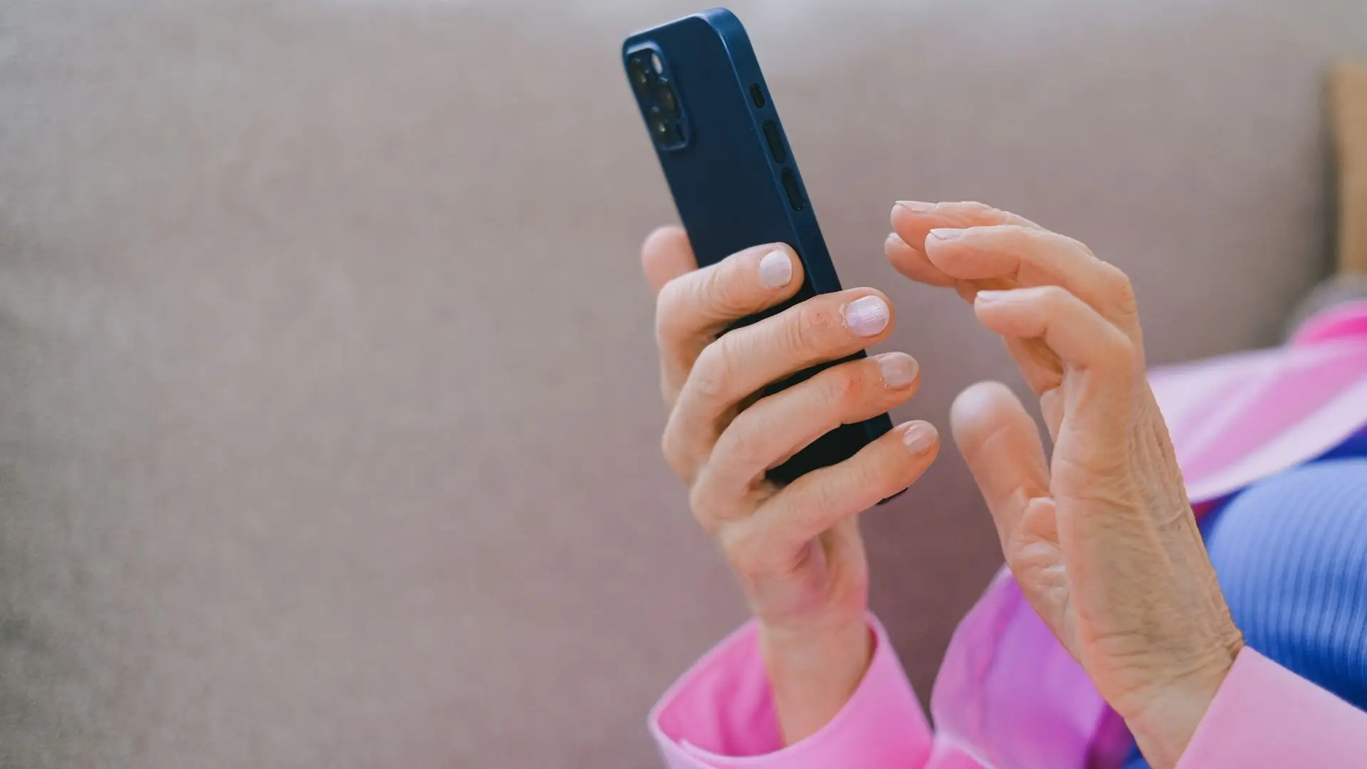PGR alerta para aumento de burlas com falsos telefonemas policiais