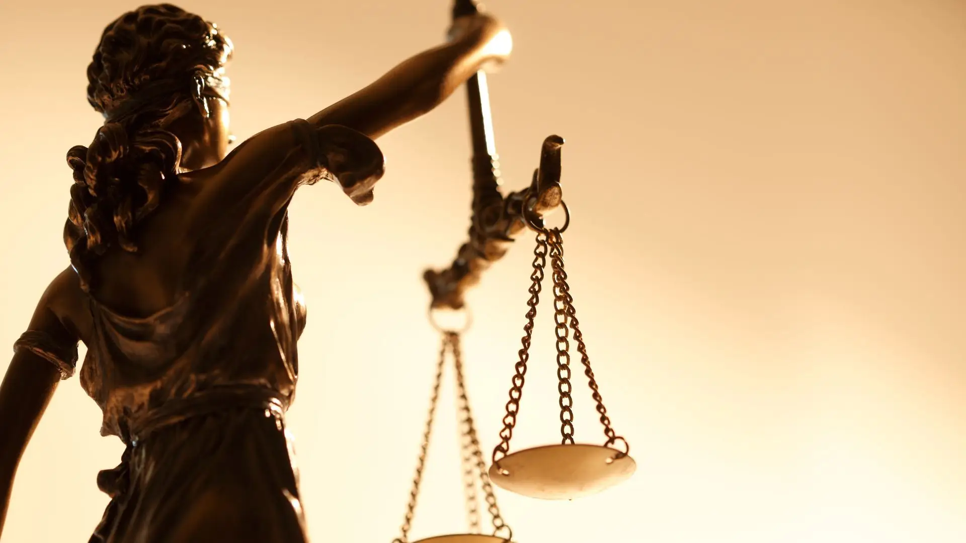 Juízes querem inteligência artificial nos tribunais, mas não para decidir por eles