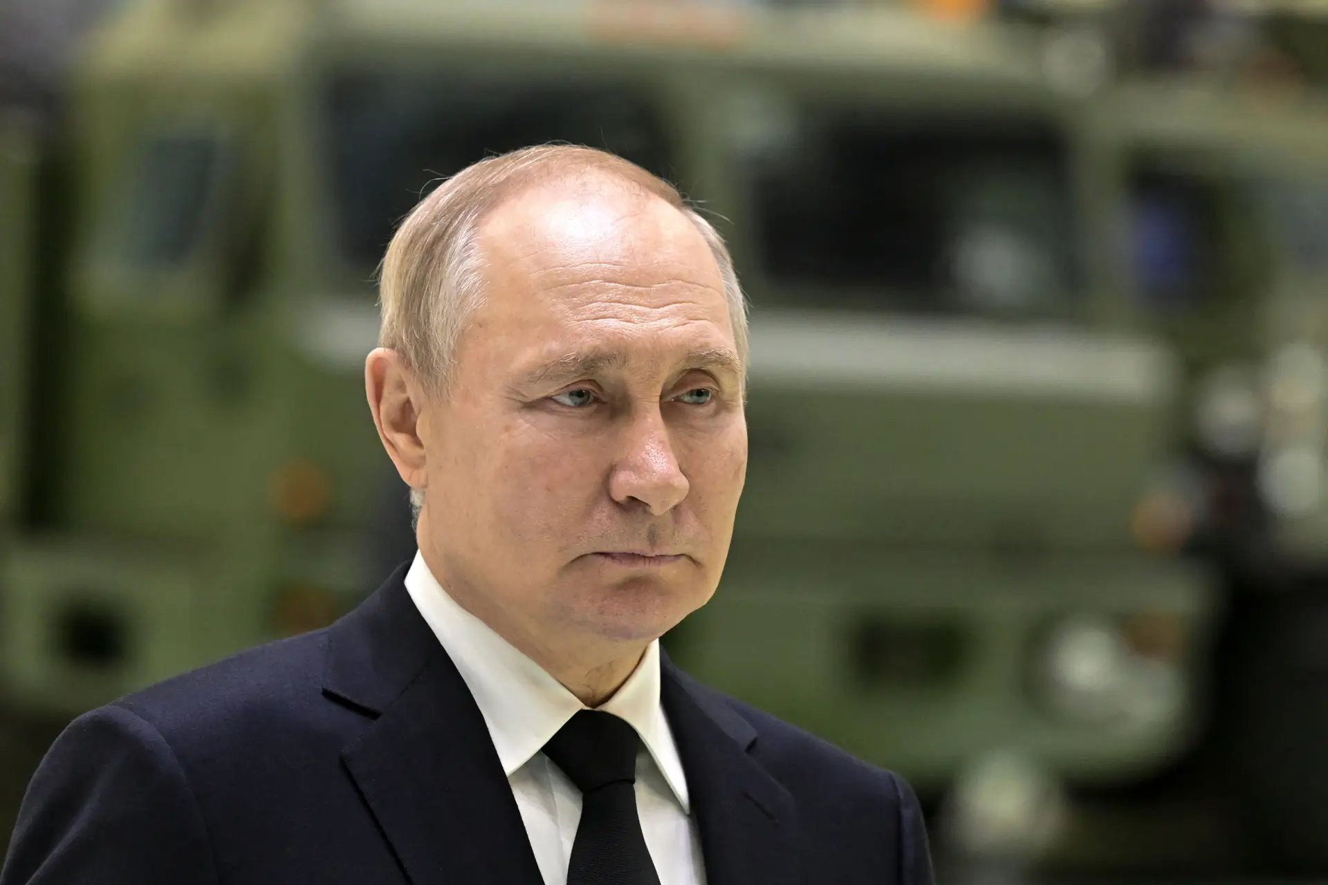 Putin diz que Rússia produz tantos mísseis de defesa antiaéreos como o resto do mundo