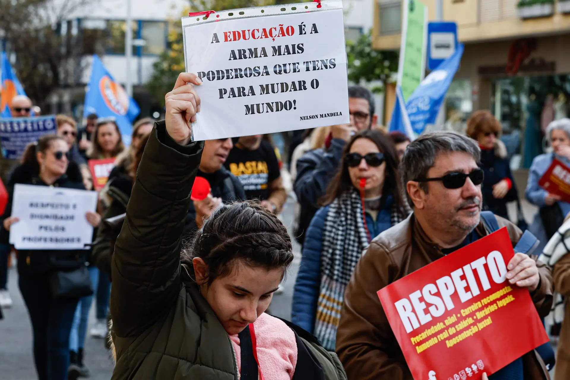Serviços mínimos nas escolas são "um ataque à democracia", diz S.TO.P.