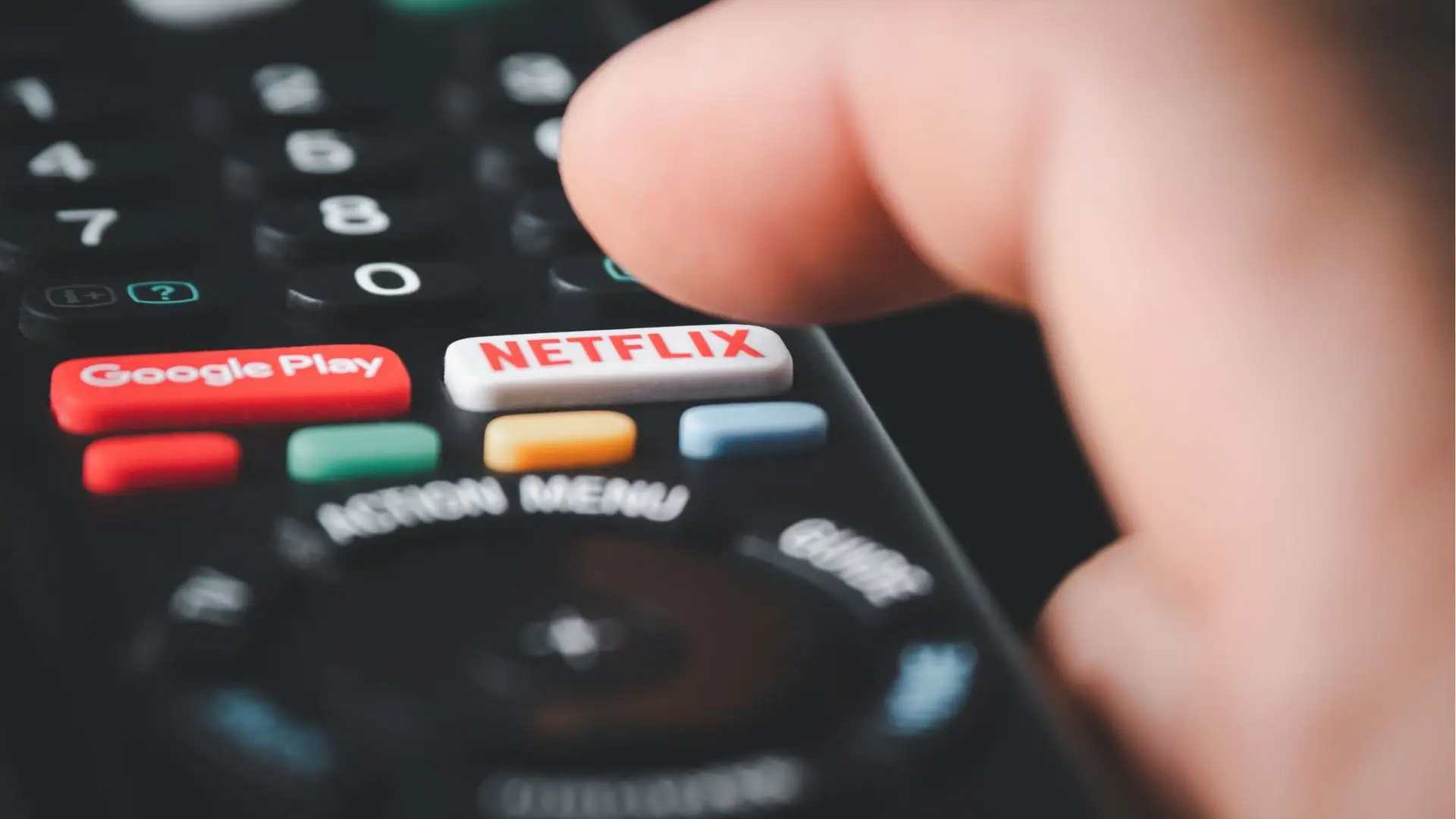 É oficial: Netflix proíbe partilha de contas gratuita em Portugal