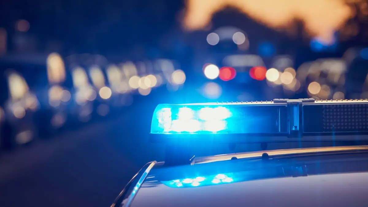 Polícia.