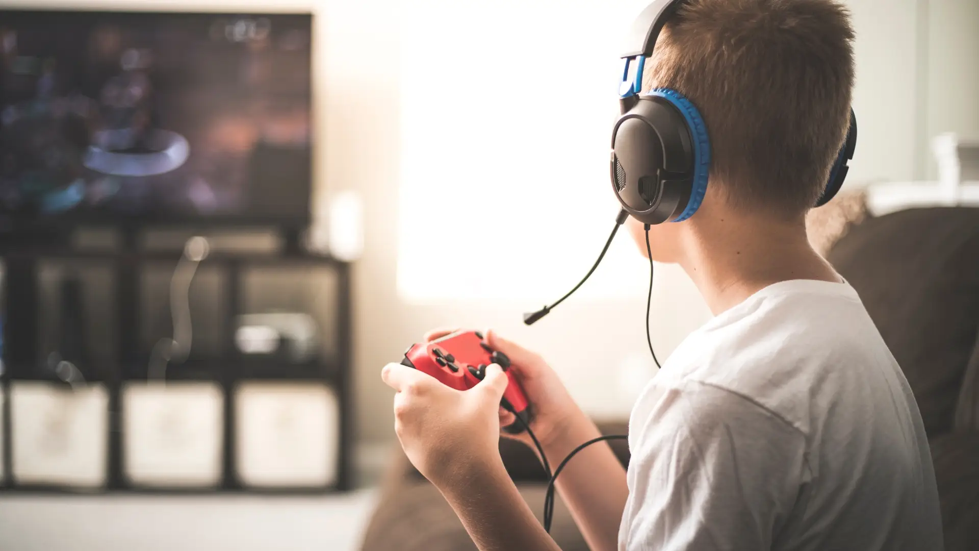 Dependência de videojogos pode ser usada para aliciar jovens