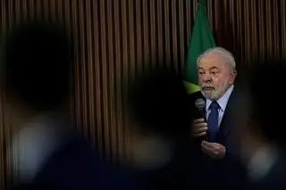 Lula diz ter a certeza que Bolsonaro "participou ativamente" nos ataques em Brasília