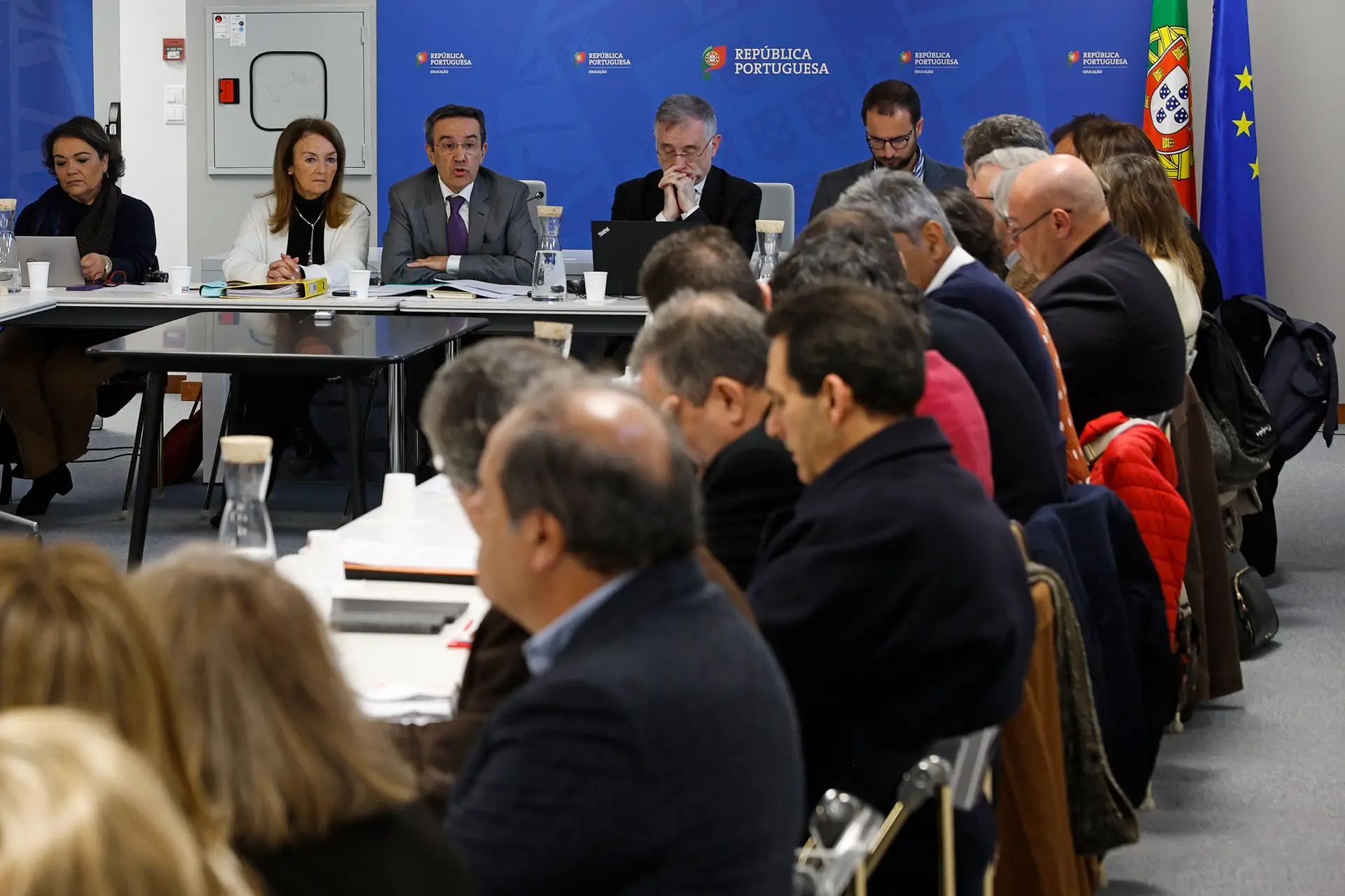 O secretário de Estado da Educação, António Leite, preside a uma reunião com as 12 estruturas sindicais que representam os professores.