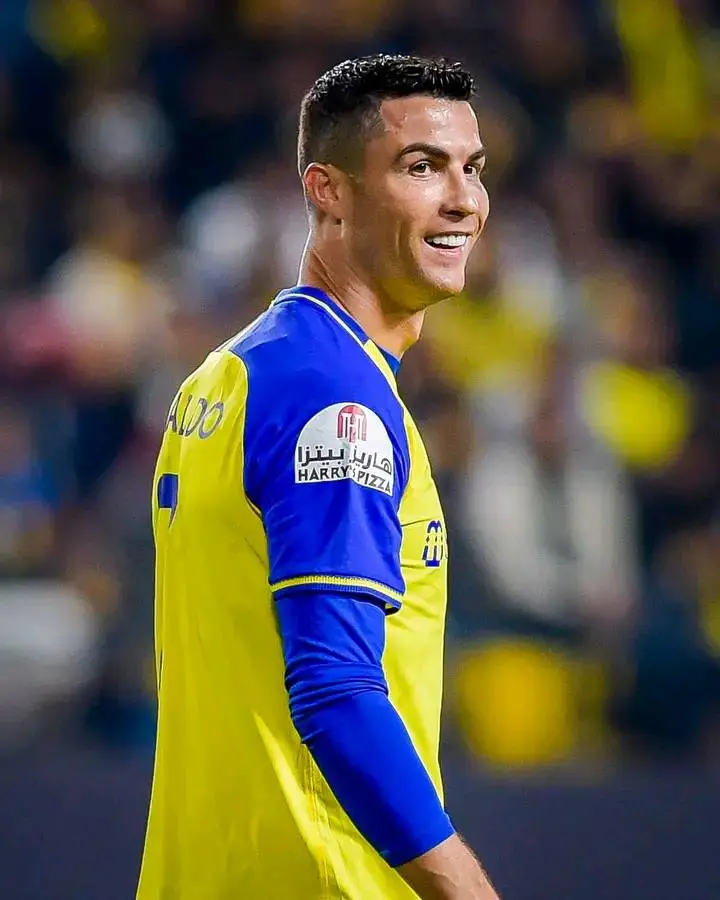 FOTOS: Al Nassr assinala os 40 golos de Ronaldo em 2023 - TVI Notícias