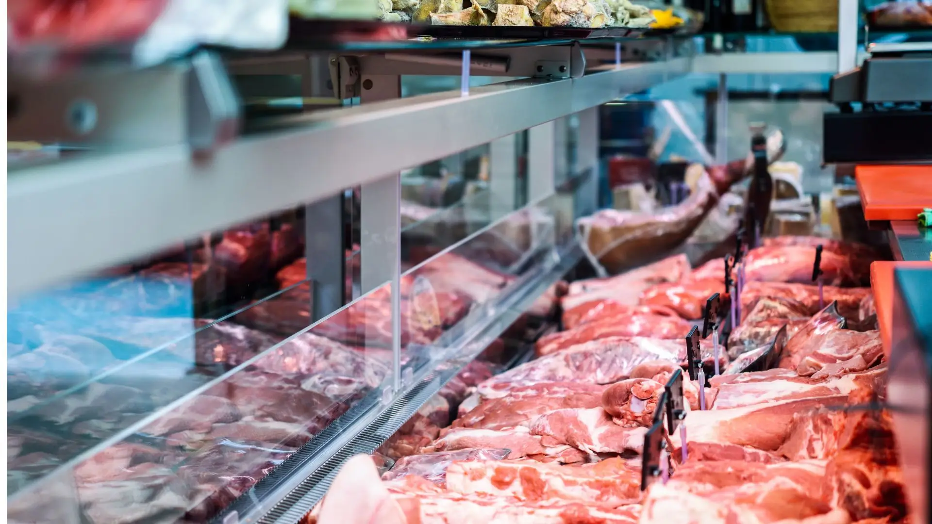 Preço da carne dispara em Portugal devido à falta de animais e aumento do consumo