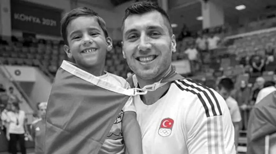 Capitão da seleção turca de andebol e filho morrem após sismo na Turquia