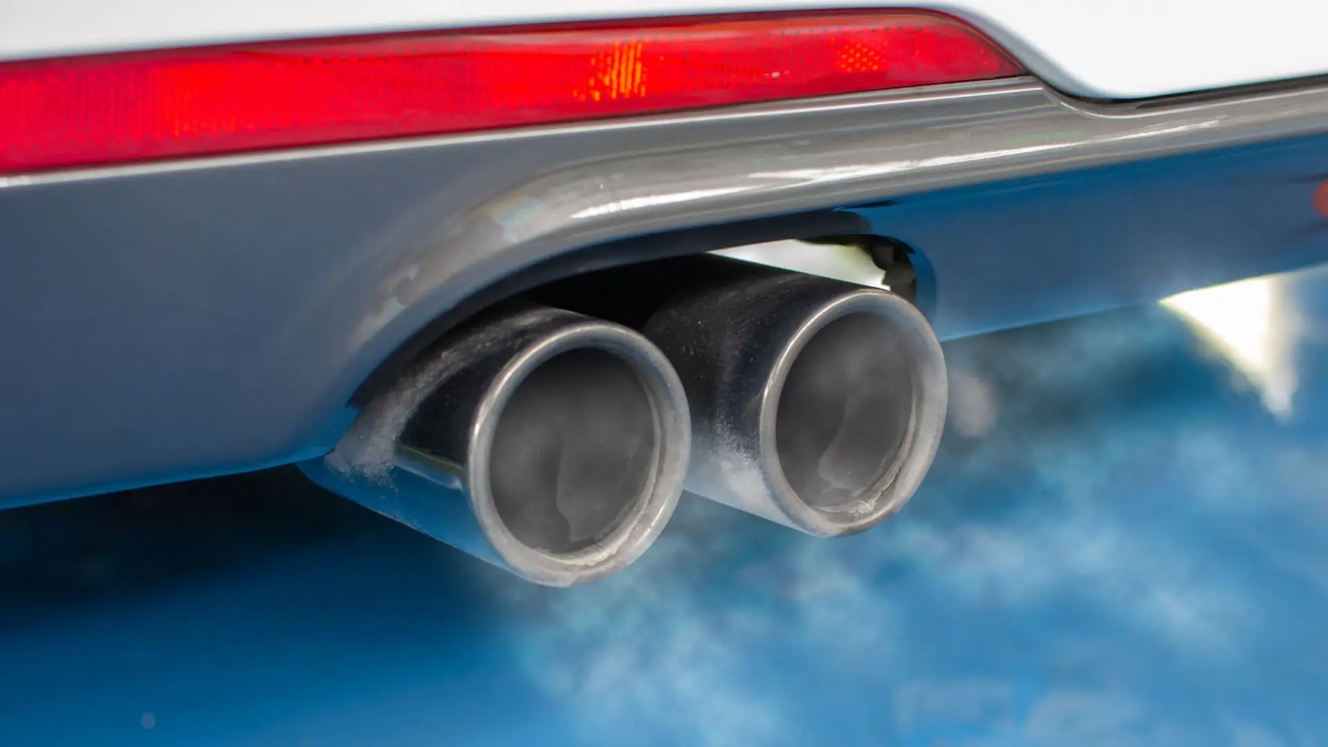 A partir de 2035, na UE só poderão ser vendidos carros com zero emissões