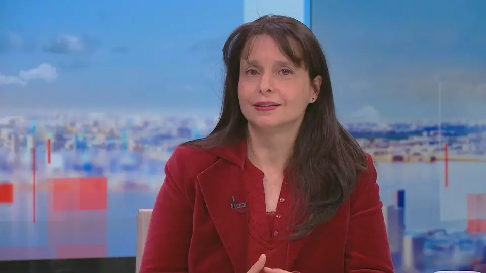 Mónica Dias, comentadora SIC