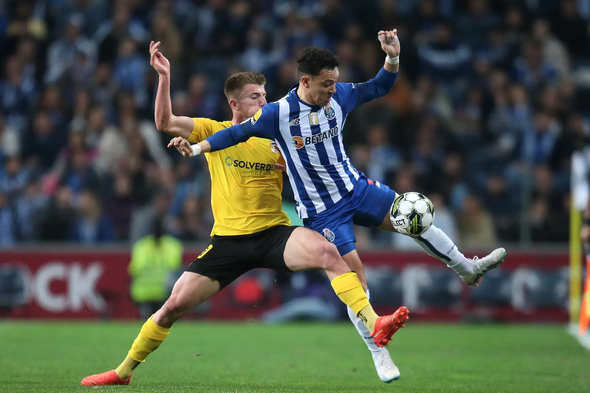 FC Porto vence Rio Ave e segue agarrado ao Benfica