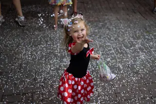 A invasão foliona que serve de aquecimento para os dias grandes do Carnaval de Loures