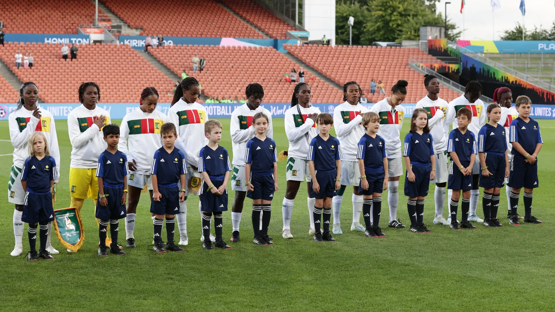 Histórico: Portugal vence Camarões e qualifica-se pela primeira vez para um  Mundial feminino – Observador