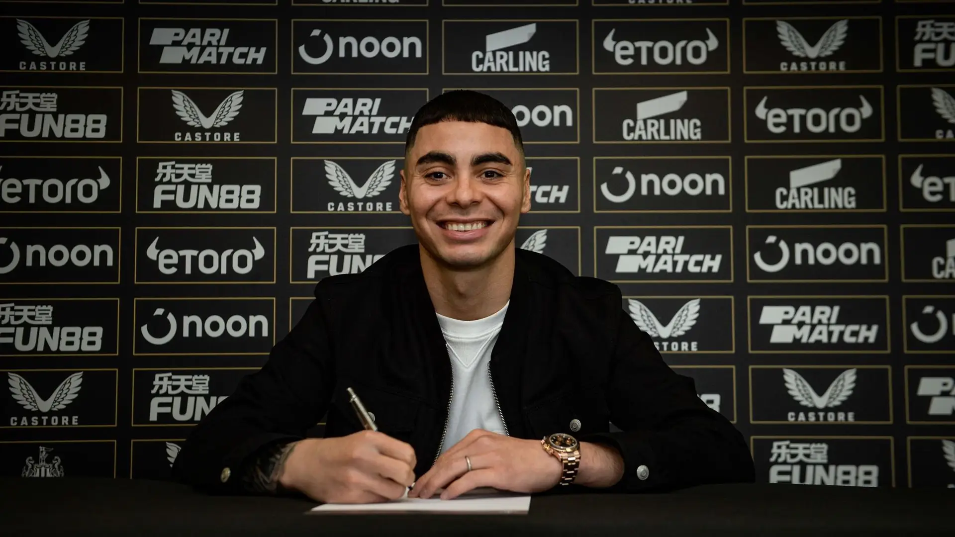 Miguel Almirón renova com o Newcastle SIC Notícias
