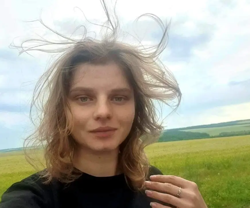 Yana Rykhlitska