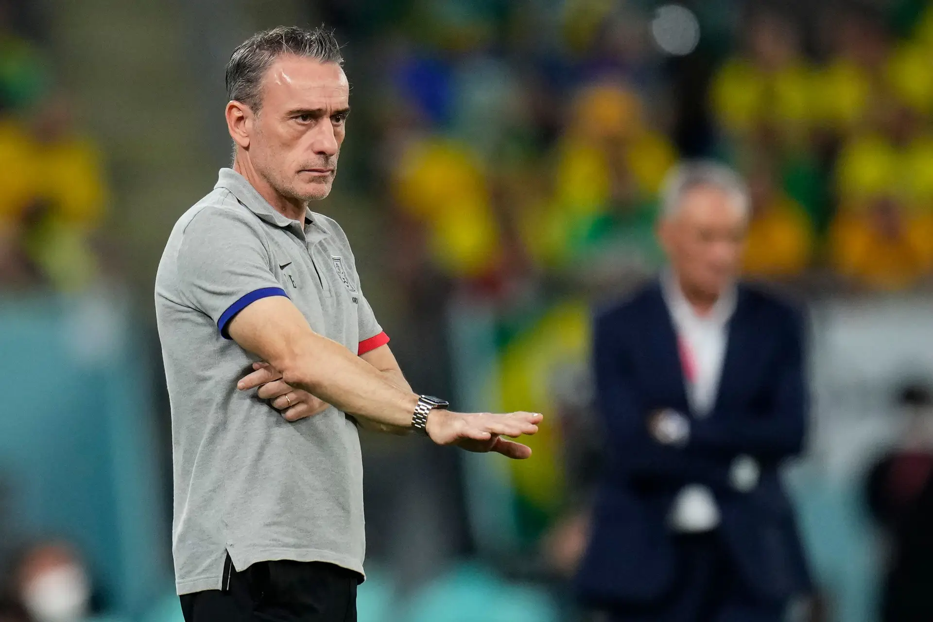 Paulo Bento critica "ruído" no futebol português e pede "paz" para a seleção