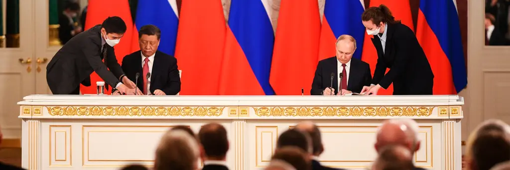 Rússia vai responder ao envio de armamento para a Ucrânia, avisa Putin