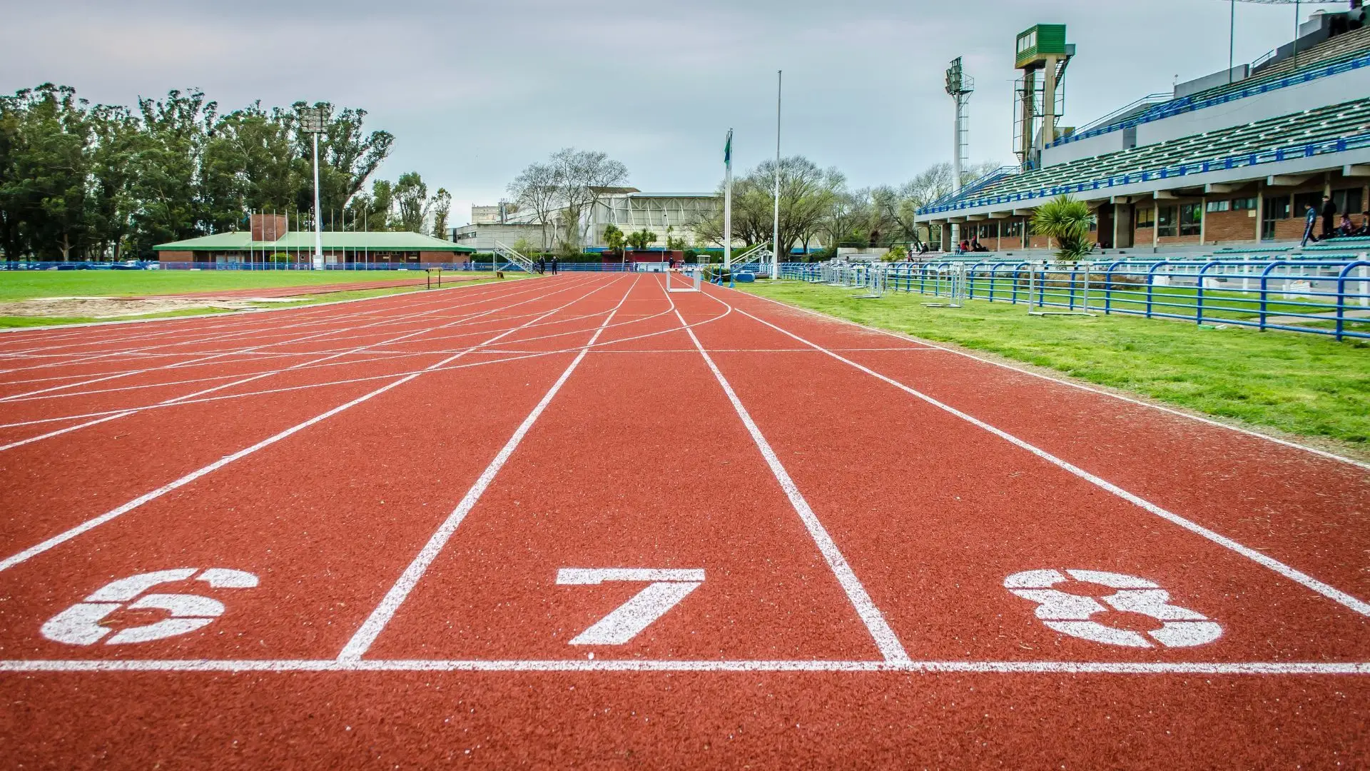 Atletismo afasta transgéneros nas competições femininas