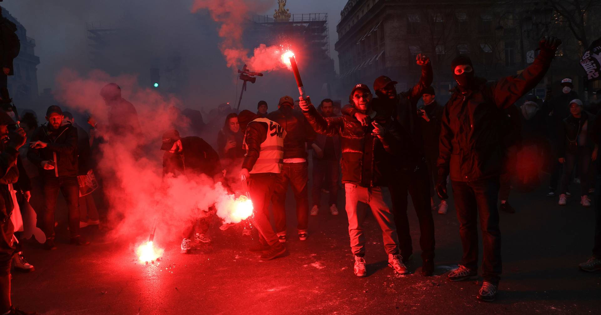 Más de un millón de personas se manifiestan en las calles de Francia
