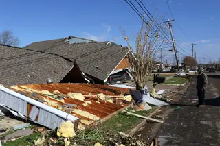 Tornado nos EUA: pelo menos 26 mortos e dezenas de feridos
