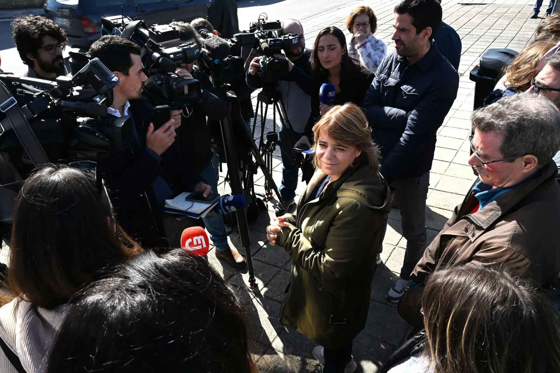 Catarina Martins defende que Governo deve estabelecer o preço dos bens essenciais