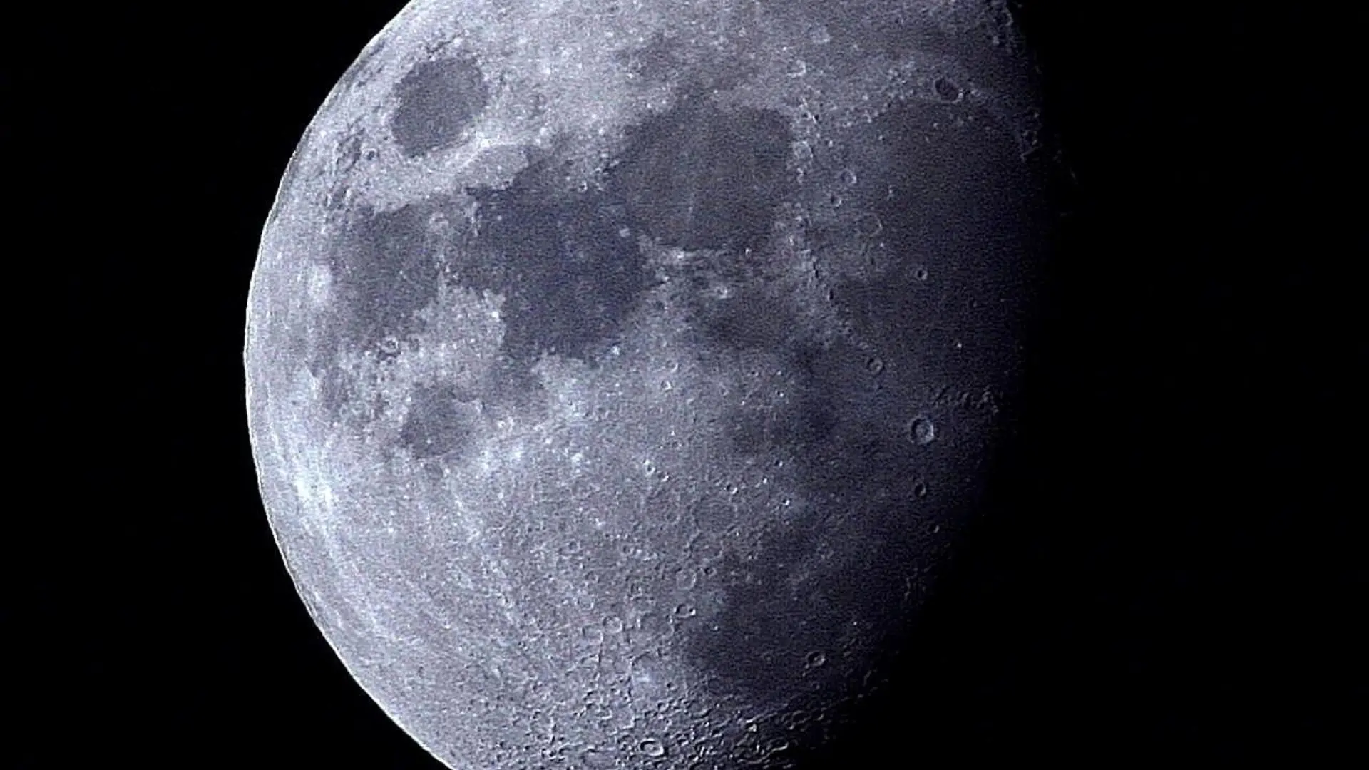 EUA exigem à NASA que desenvolva fuso horário padrão para a lua