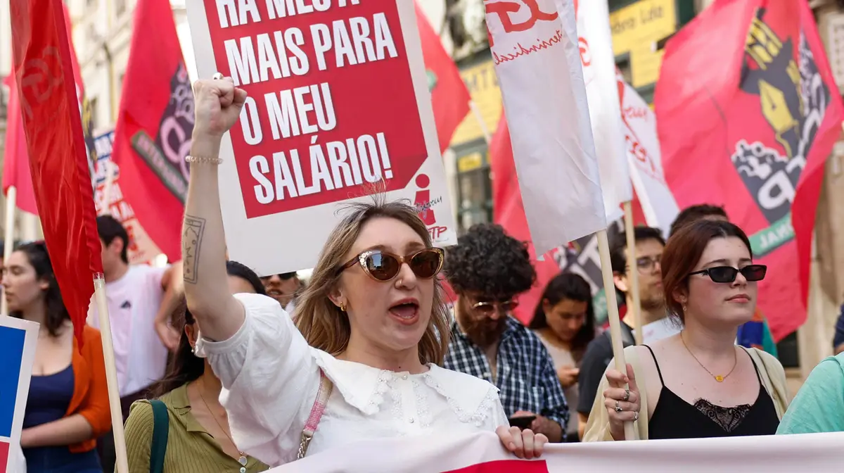 Manifestação de jovens por "melhores condições para trabalhar e viver", em Lisboa