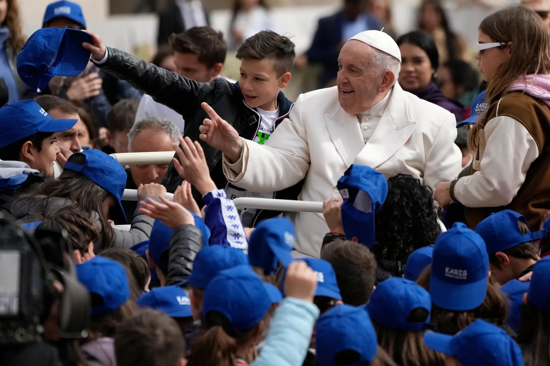 Papa Francisco hospitalizado devido a infeção respiratória