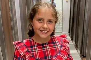 De fraqueza nas mãos a cancro do cérebro: a menina de 10 anos que tem meses de vida
