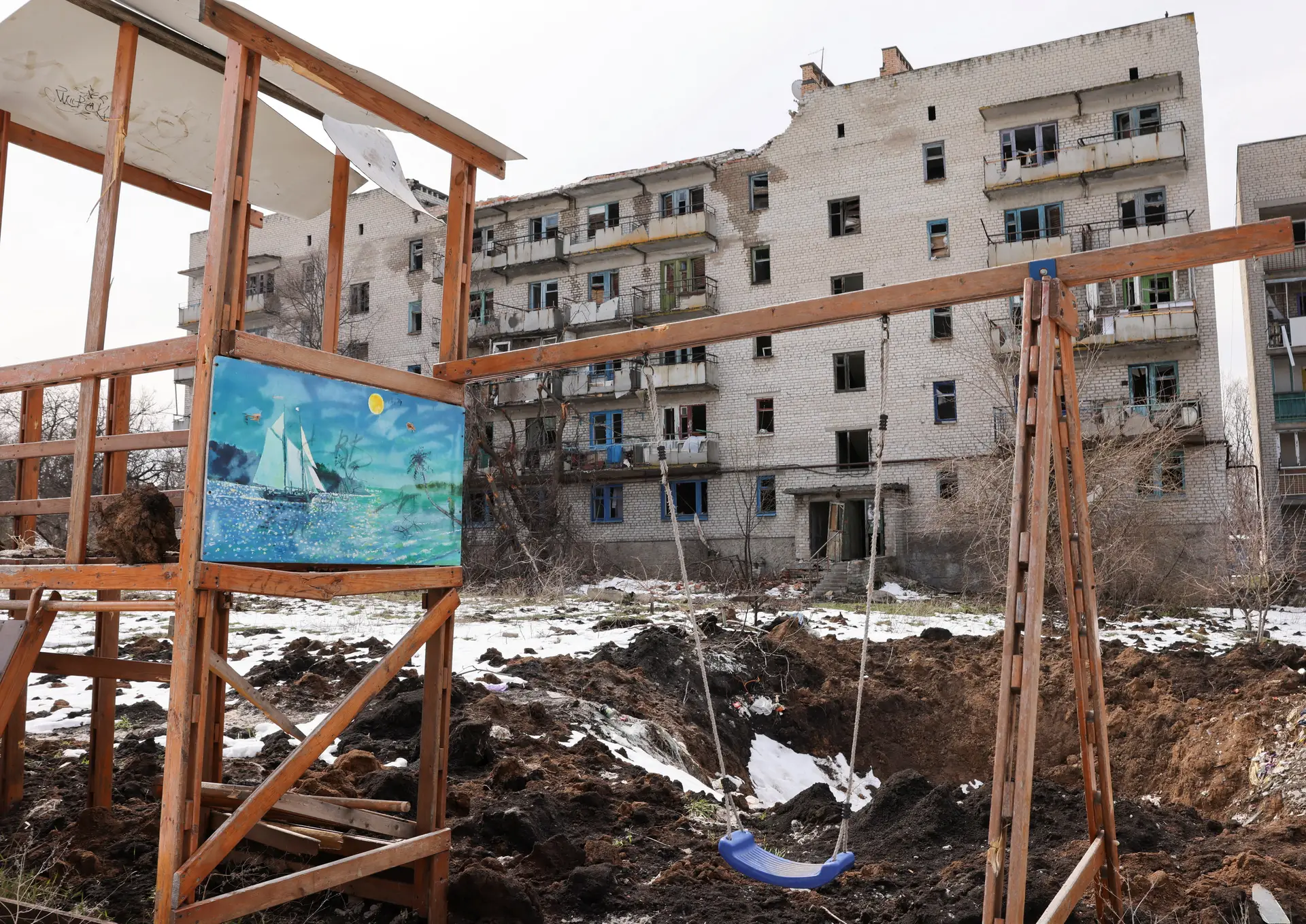 Autoridades da Ucrânia ordenam retirada das crianças que vivem em Donetsk