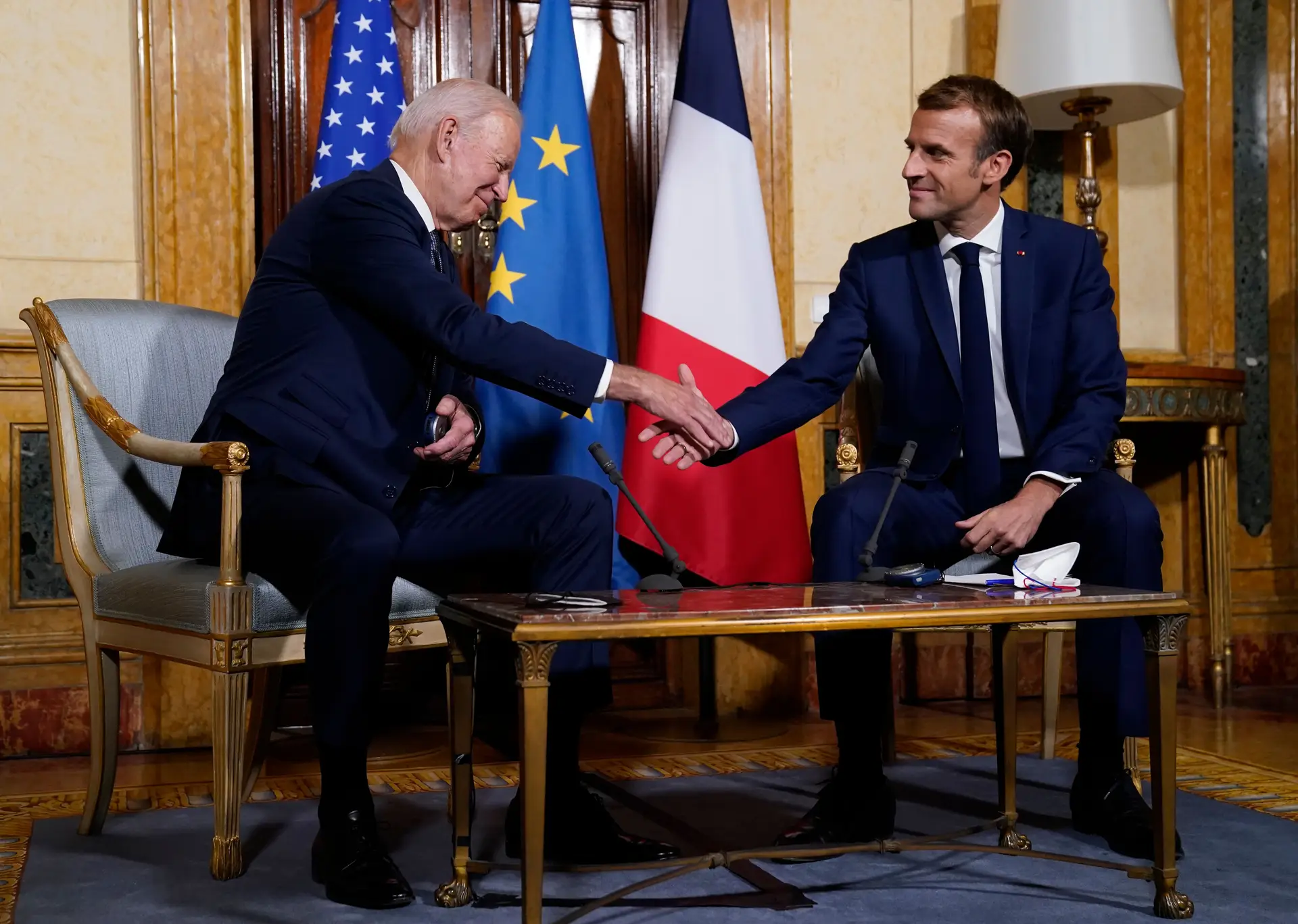 Macron e Biden querem que China ajude a acabar com a guerra na Ucrânia